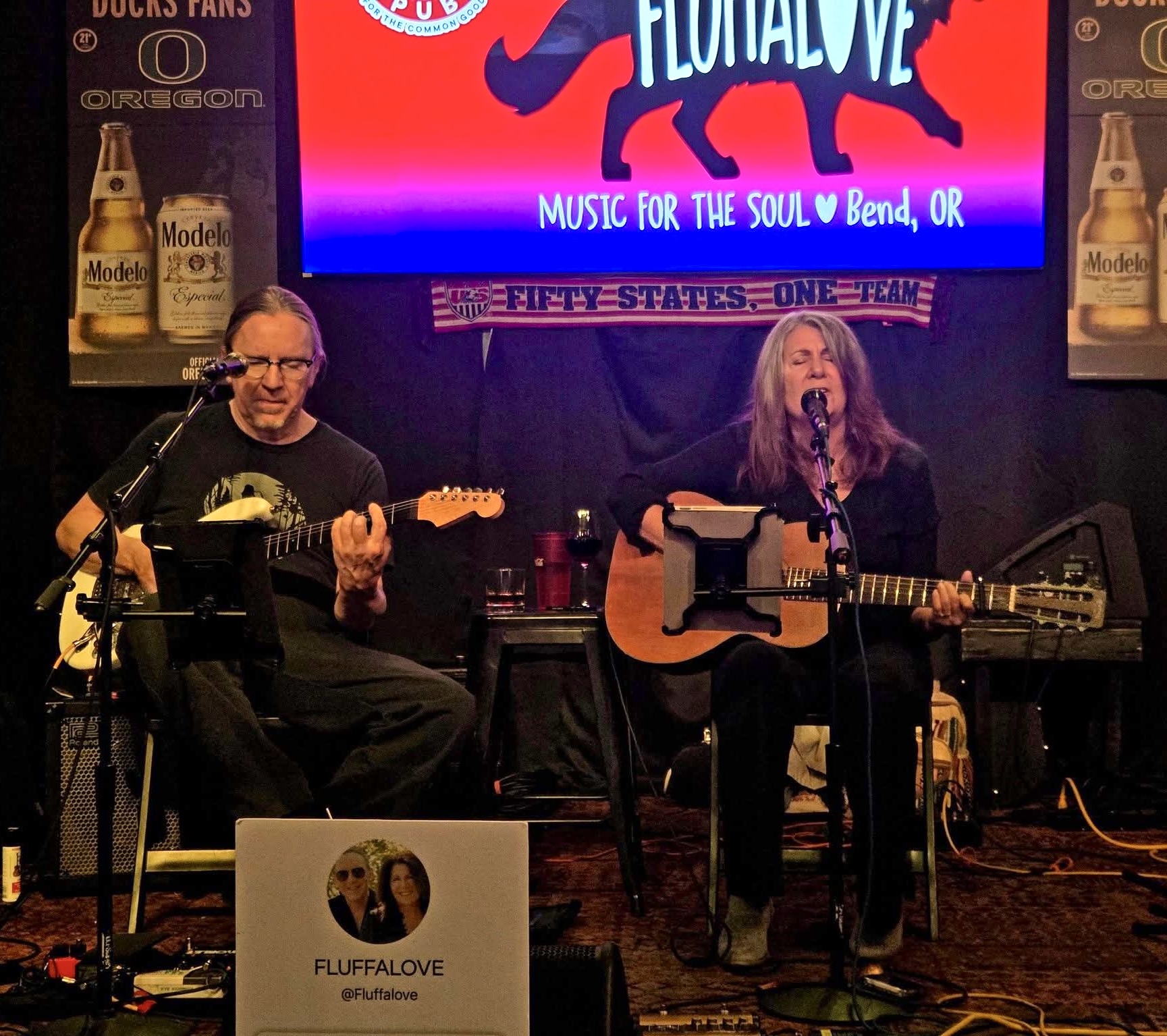Fluffalove – FREE at Axe & Fiddle